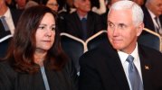 mike-pence-calls-his-wife-mother-1598280980[1].jpg