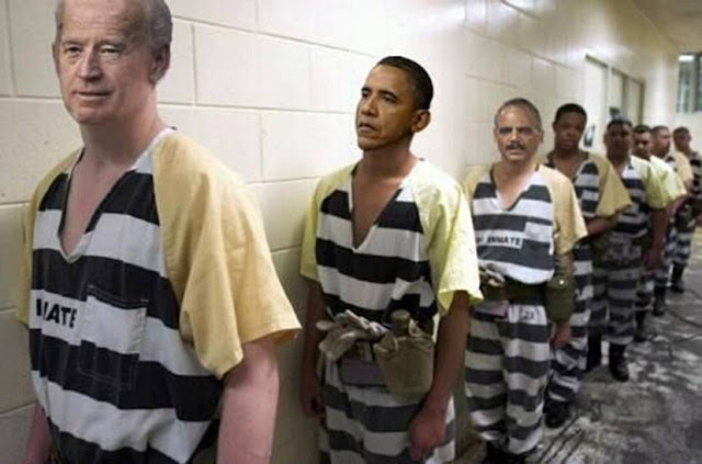 obama+in+jail.jpg