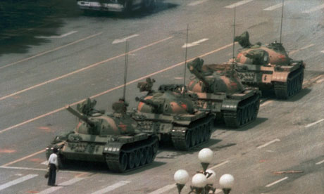 AP-tank-man-Tiananmen-Squ-008.jpg
