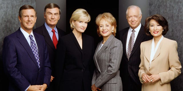 New York, NY - 1998: (L-R) Charles Gibson, Sam Donaldson, Diane Sawyer, Barbara Walters, Hugh Downs, Connie Chung promotional photo for the ABC TV series '20/20.'